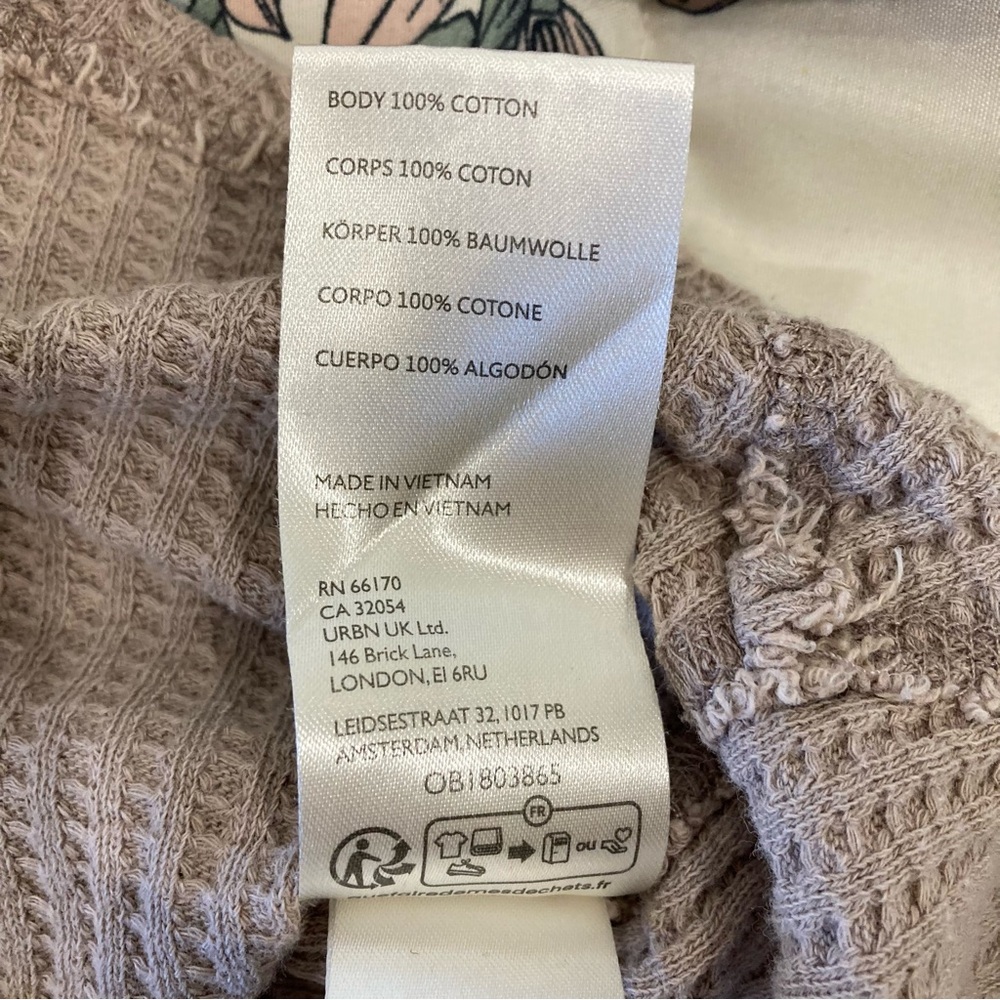 Free People We the Free small thermal thumbhole top - Picture 11 of 13